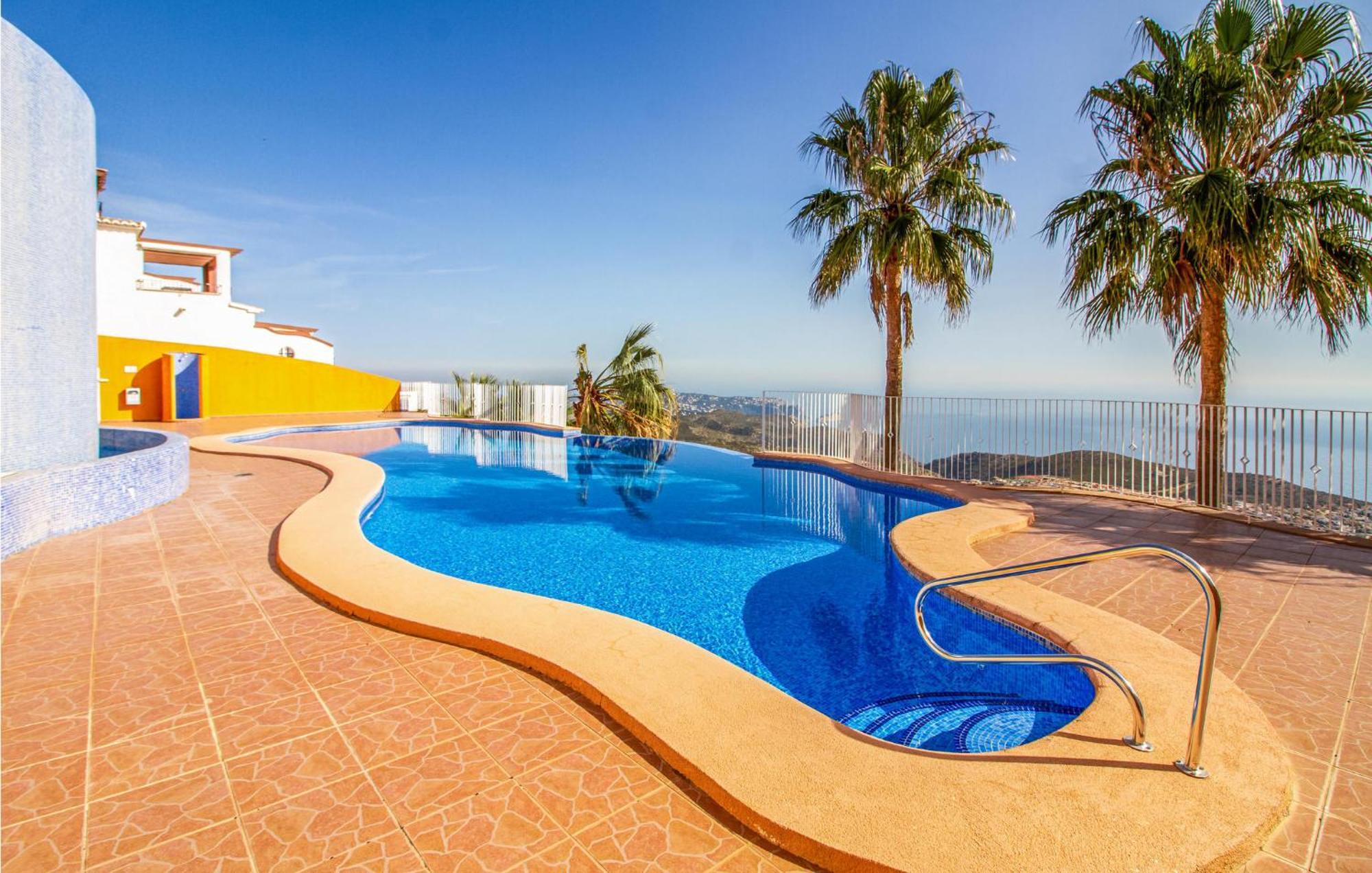 Nice Apartment In Cumbre Del Sol With Wifi Extérieur photo
