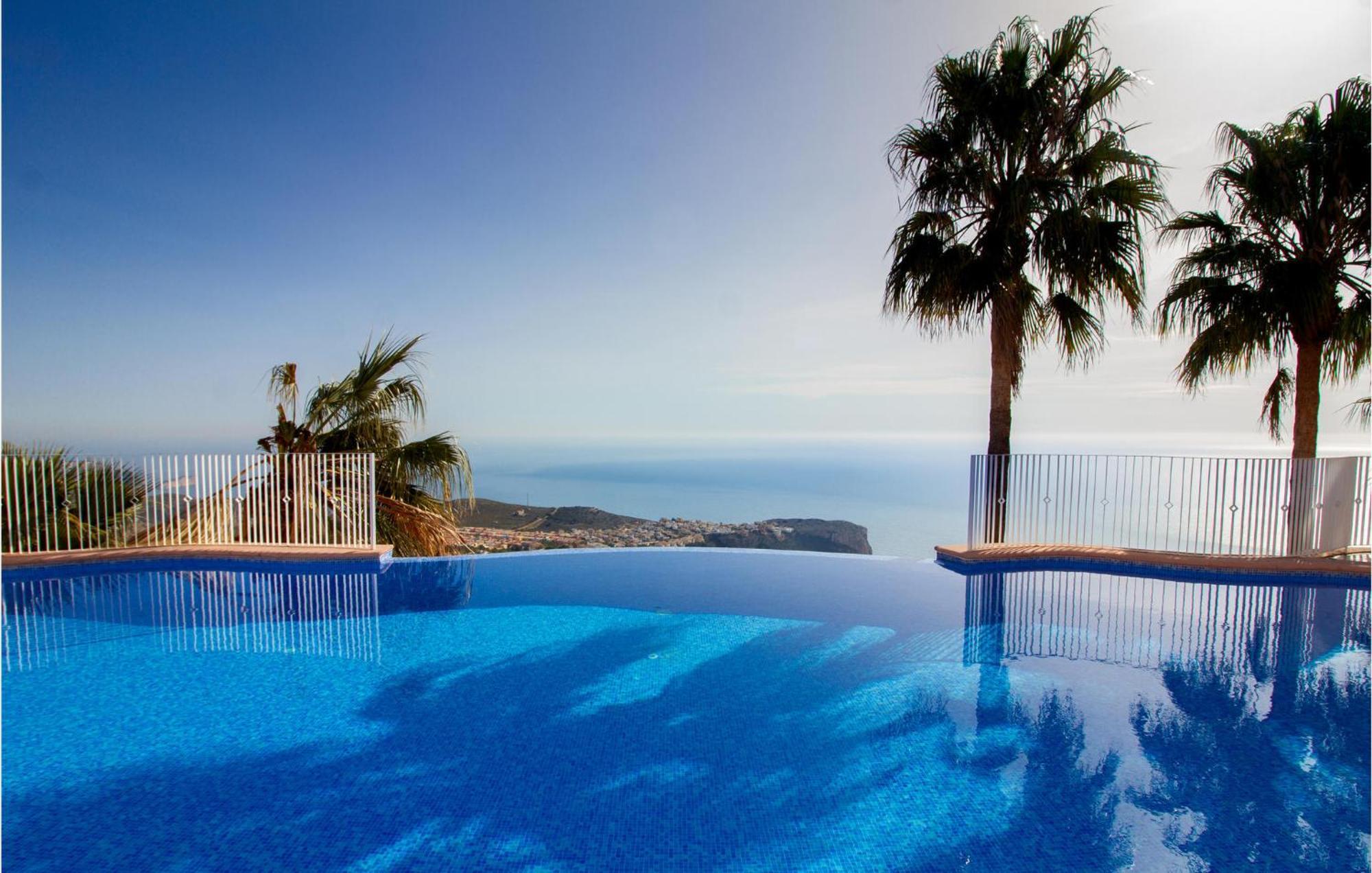 Nice Apartment In Cumbre Del Sol With Wifi Extérieur photo