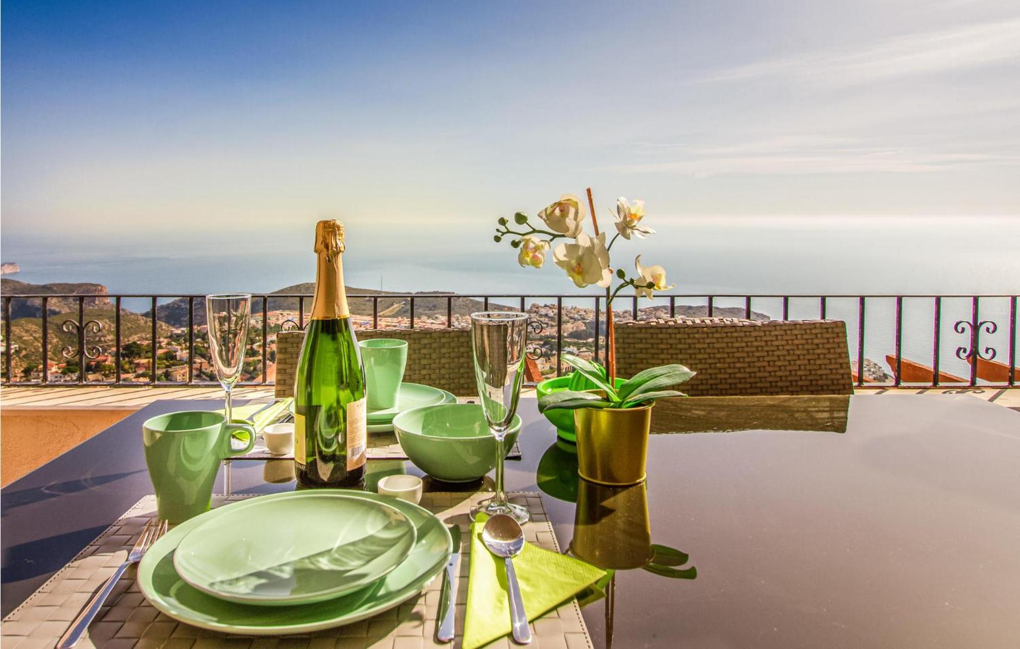Nice Apartment In Cumbre Del Sol With Wifi Extérieur photo