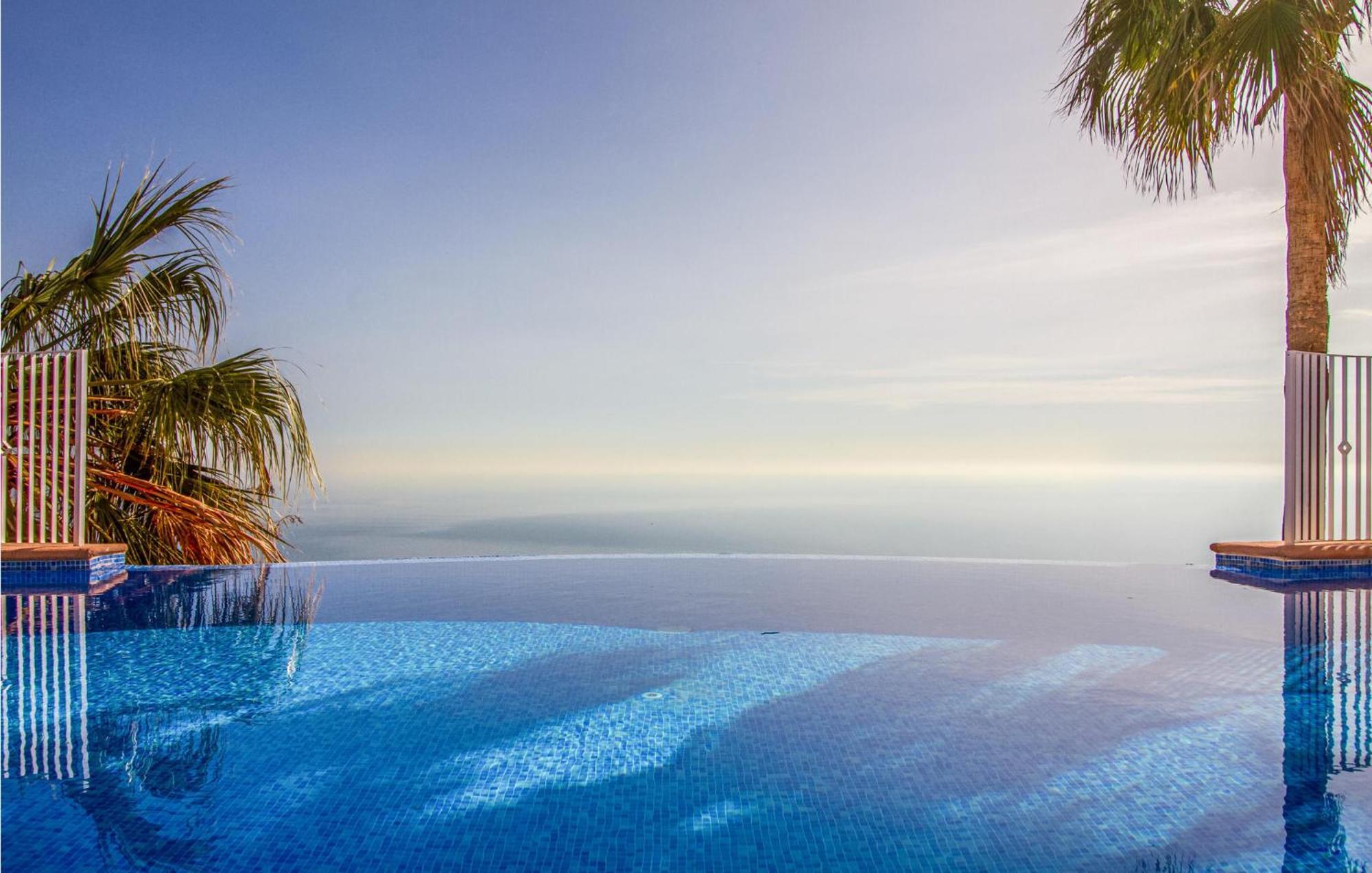 Nice Apartment In Cumbre Del Sol With Wifi Extérieur photo