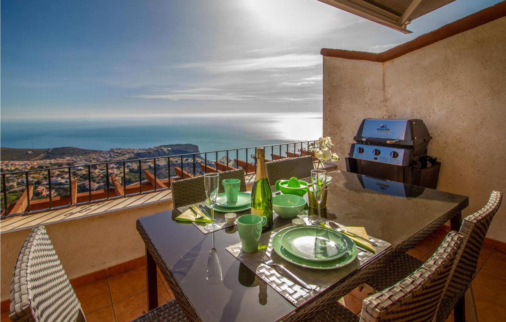 Nice Apartment In Cumbre Del Sol With Wifi Extérieur photo